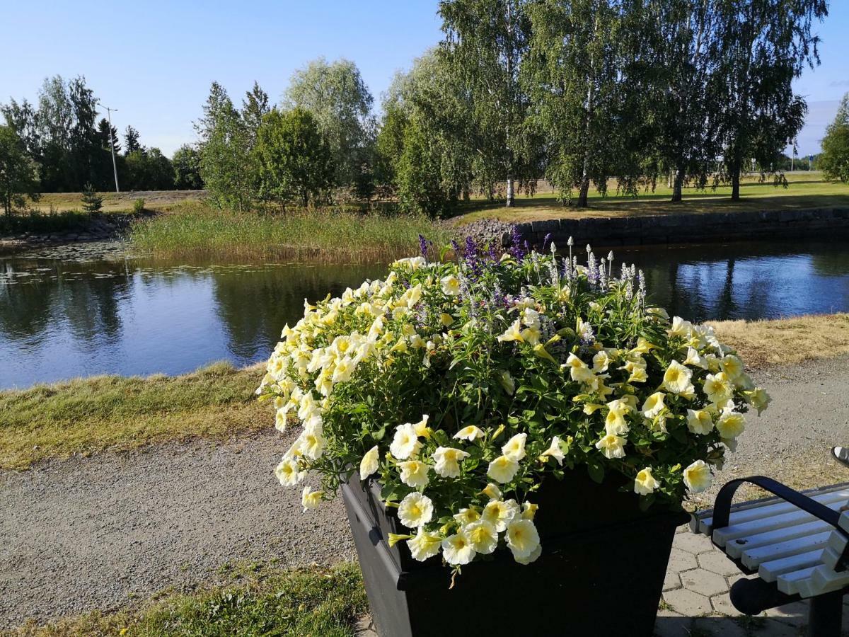 Pitea Vandrarhem Екстер'єр фото